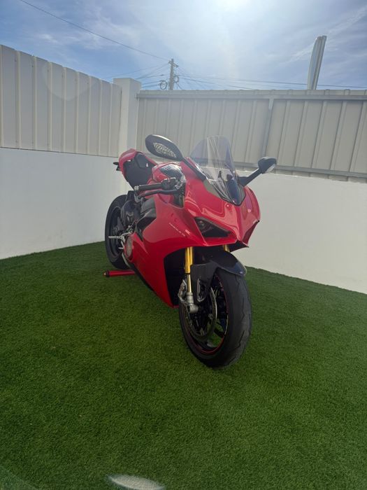 Ducati Panigale V4S