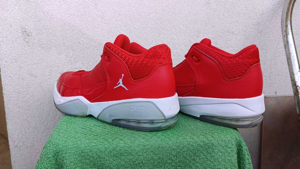 Męskie sneakersy NIKE AIR JORDAN MAX AURA 3 r.44 skóra stan idealny