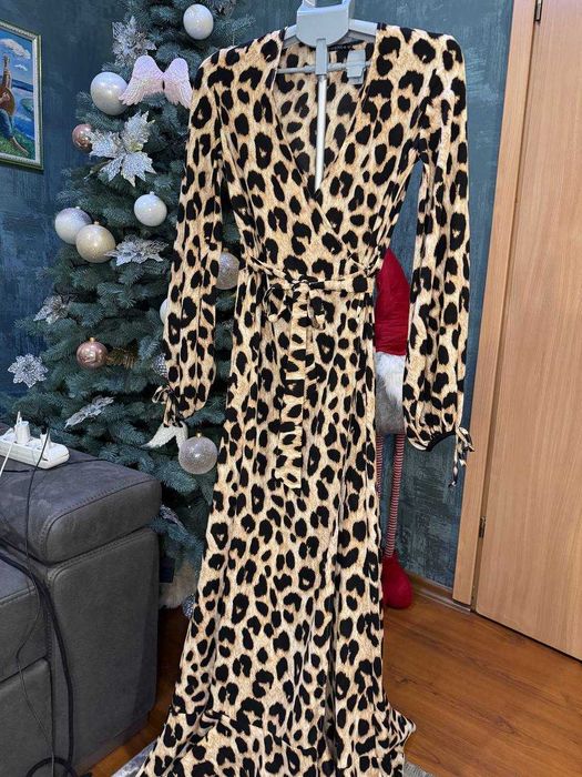 Сукня ЛЕОПАРД на запах