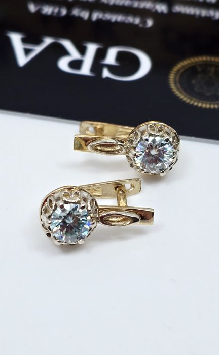 Złote kolczyki próba 585 14k kamień Blue Moissanite Średnica 5 mm
