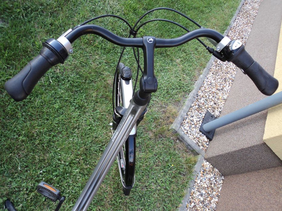 Rower damski Gazelle Paris kolor srebrny Metallic