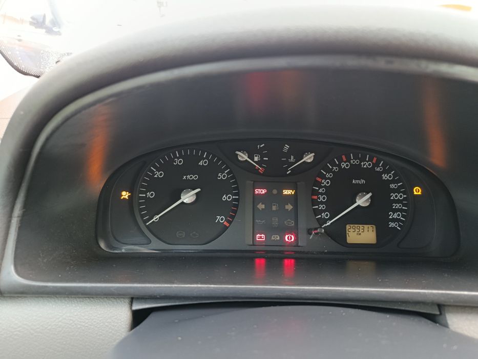 Renault laguna expression