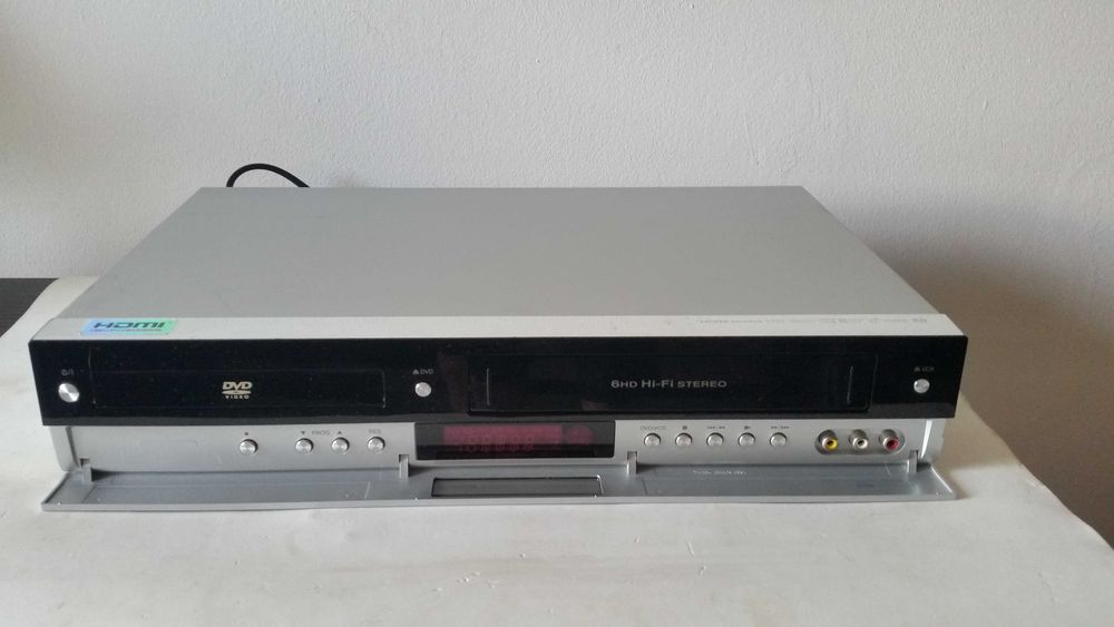 Magnetowid dvd LG