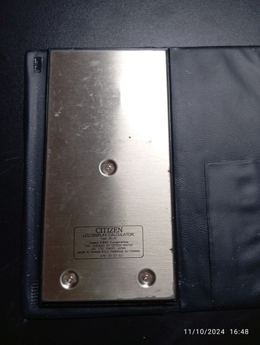 Calculadora científica Citizen com capa
