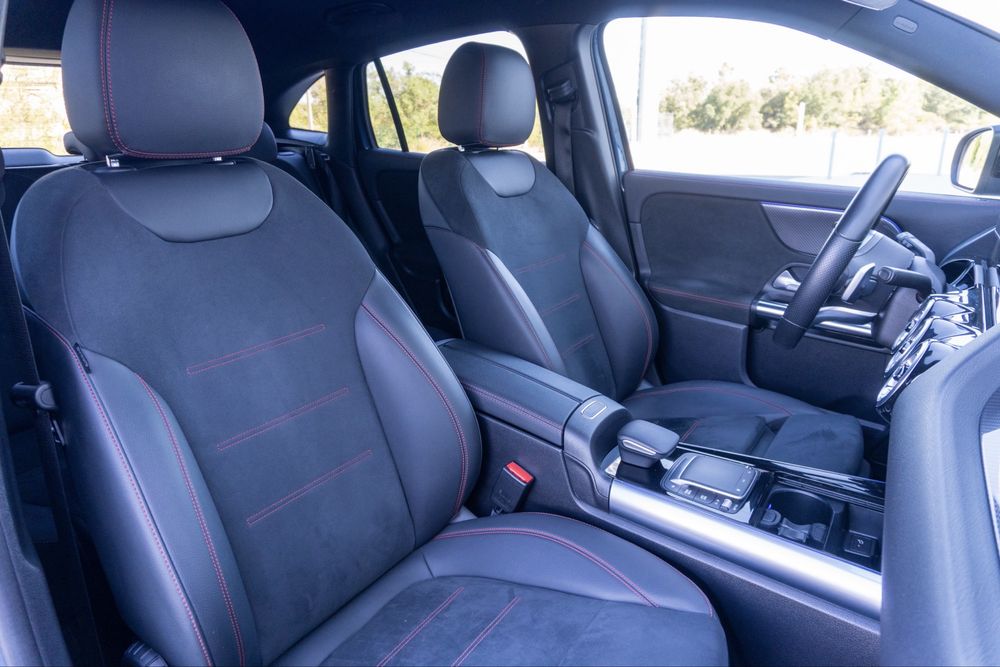 Mercedes-Benz GLA 250e AMG Line (financiamento diasponívek)