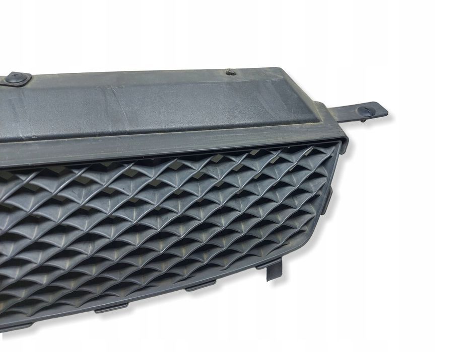 Grill Atrapa Chłodnicy Ford C-Max 3M51R8200A