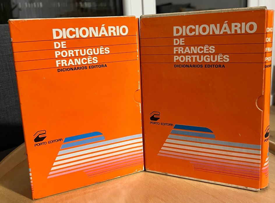 Dicionários francês-português e português-francês