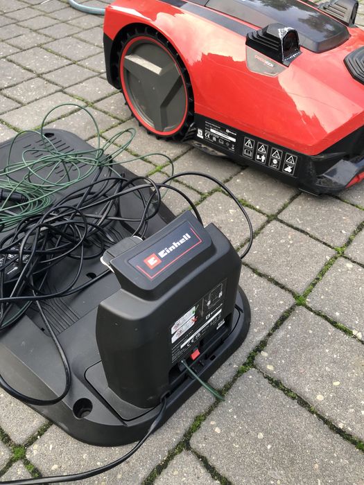 Robot koszący Einhell