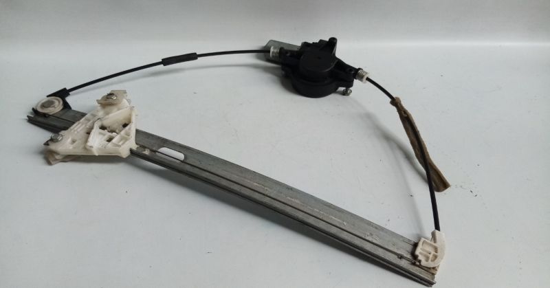 Elevador vidros frente direito MAZDA 2 (DE)