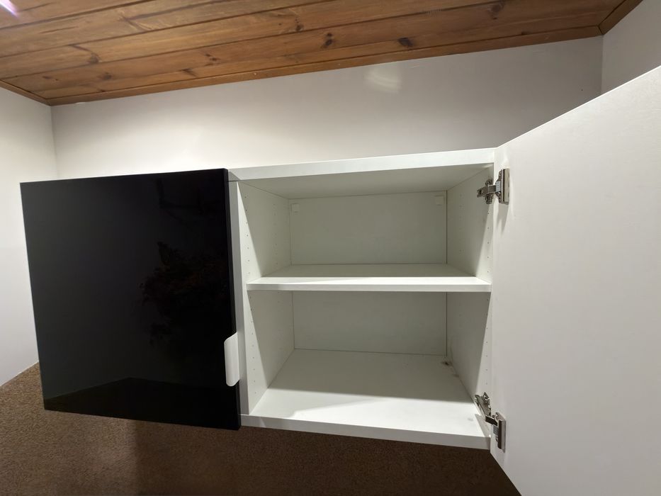 Szafka z drzwiczkami czarno-biała IKEA