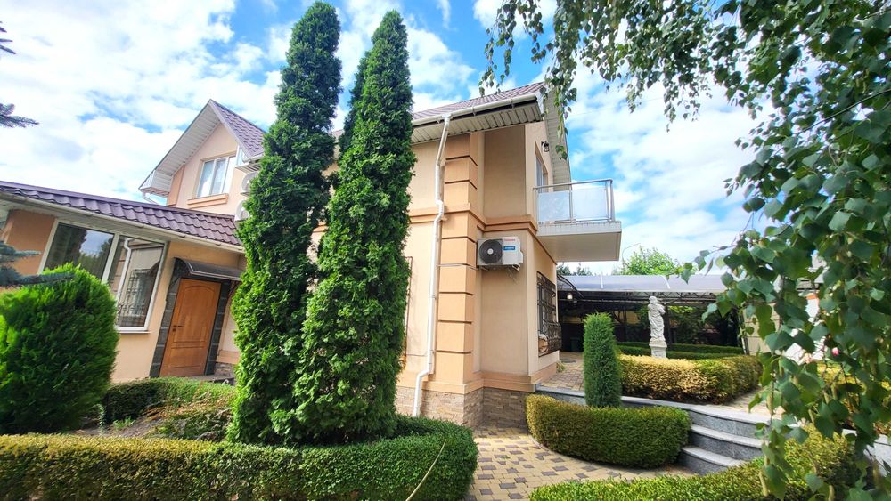 Продаж 2-х поверхового будинка, вул. Сказочна, Великий луг.