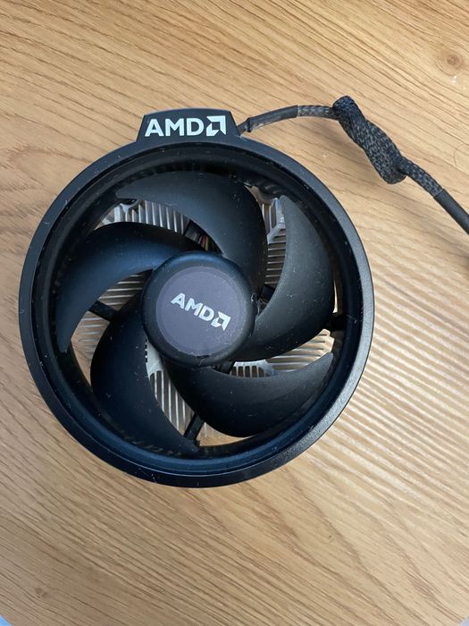 Procesor amd ryzen 5 1600