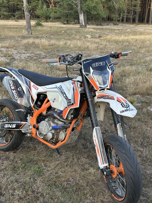 Geon gns 300 motard