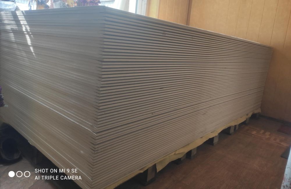 Płyty Gipsowe ,  Gk- białe