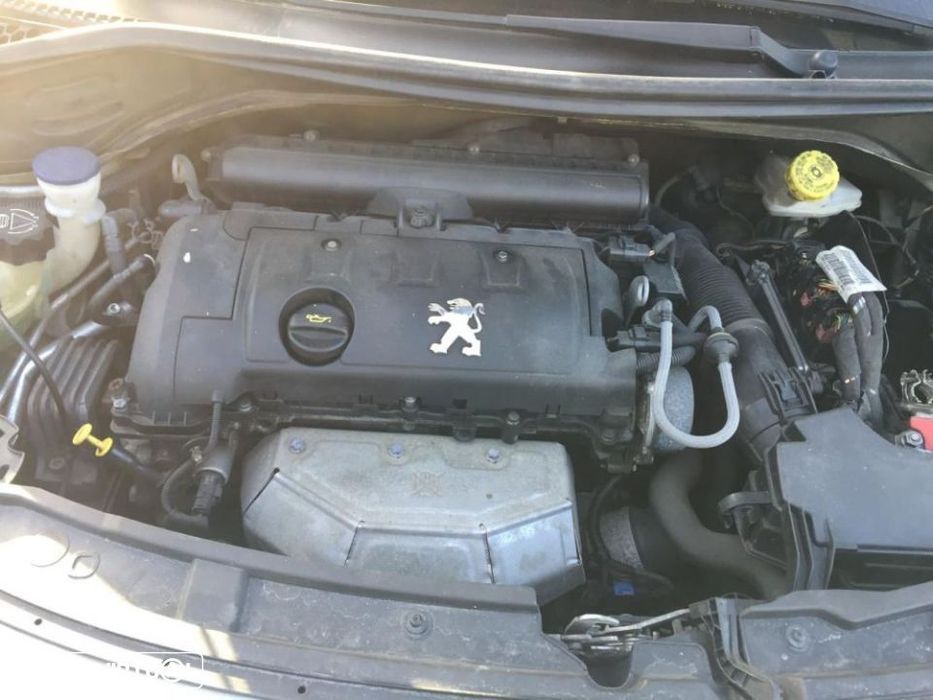 Peugeot 207cc 1.6 de 2008 para peças