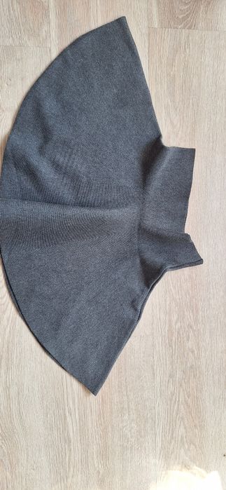 Nowa Szara rozkloszowana spodniczka