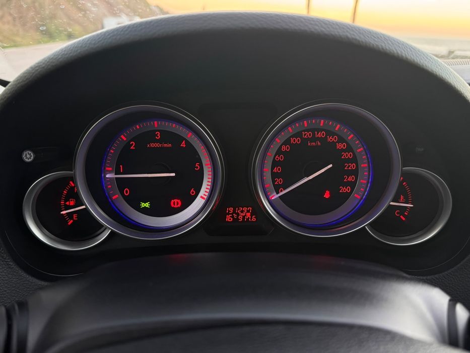 Mazda 6 2.0 MZR-CD (140 cv) — 2008 | Full Extras — fotografia 4