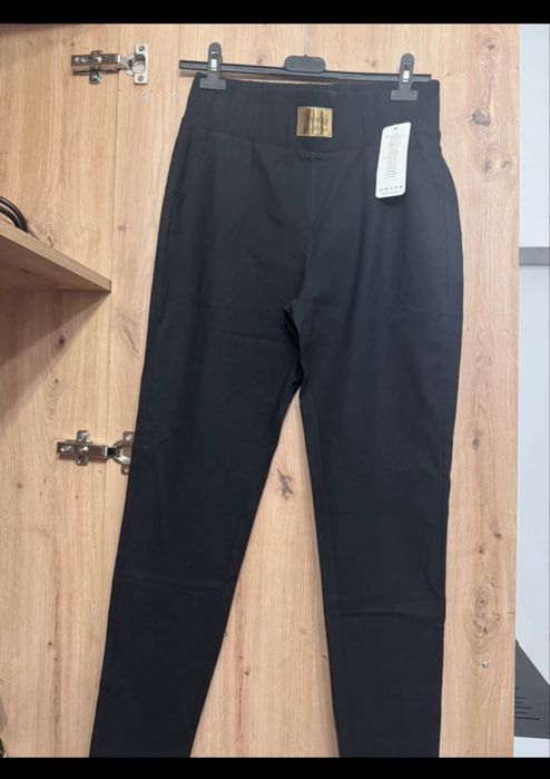 Nowe spodnie 4/5 xl