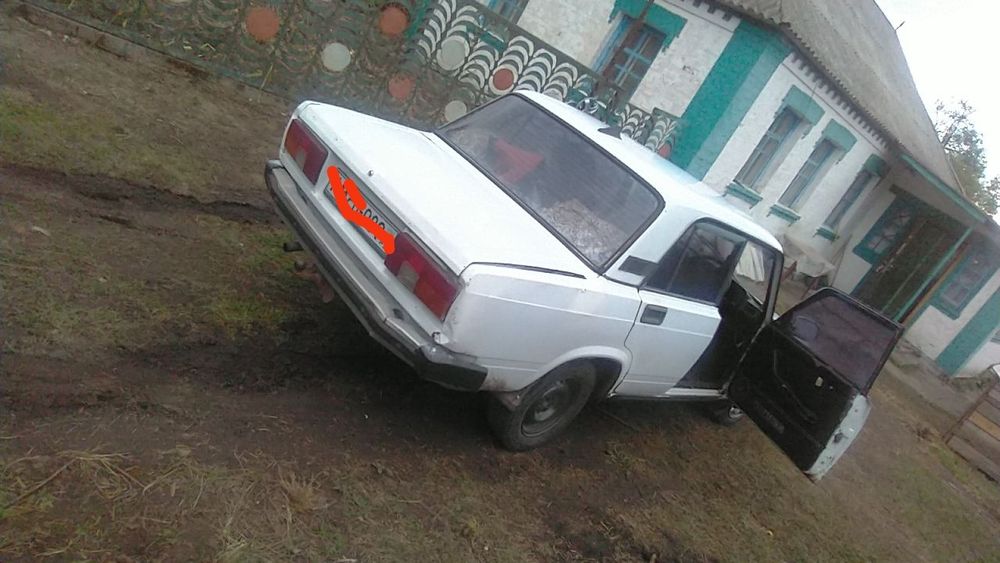 Продам ВАЗ 2105.