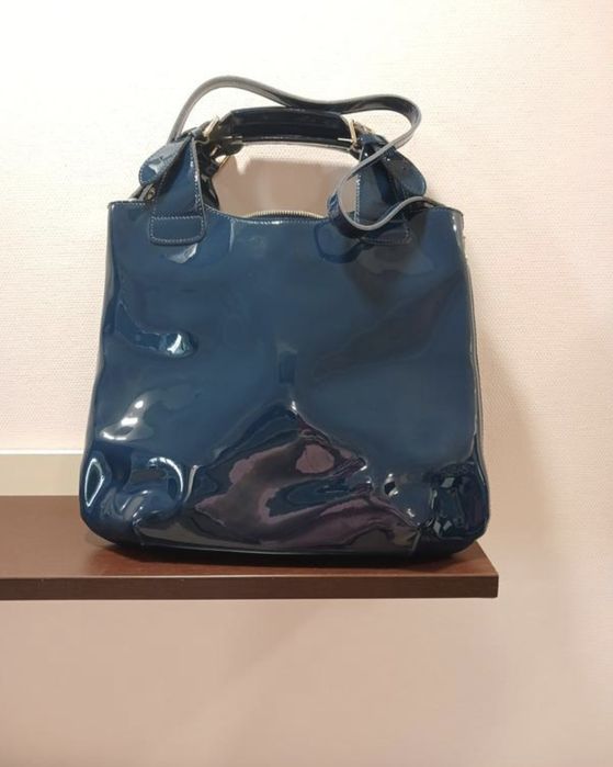 Шкіряна лаковані сумка