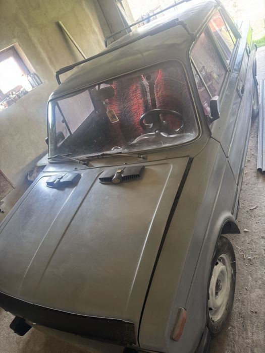 Жигуль лада 1600