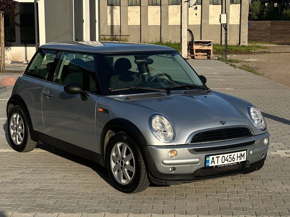 В продажі Mini Cuper