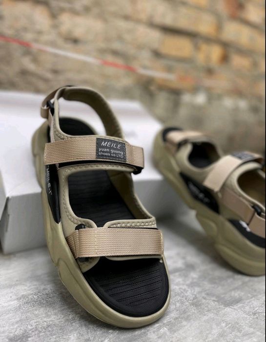 Спортивні босоніжки/сандалі