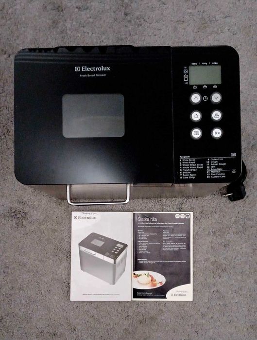 Máquina de Fazer Pão Electrolux