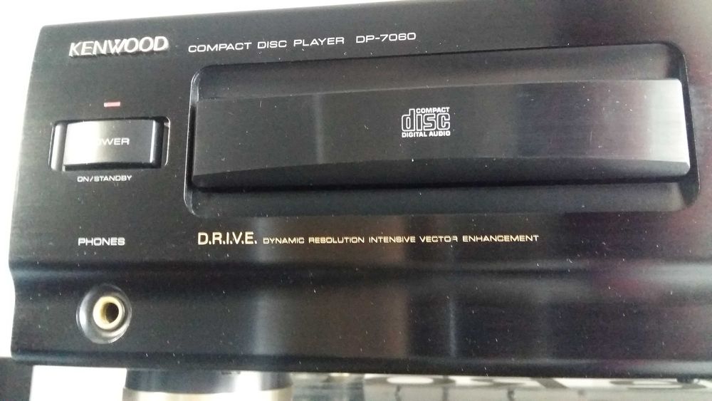 Odtwarzacz CD Kenwood DP-7060