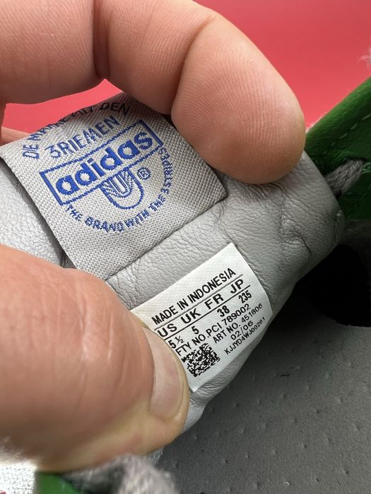 Кросівки 38р. Adidas Chile 62