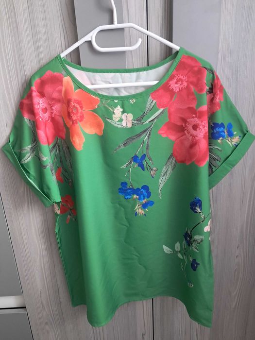 Bluzka z kwiaty XL