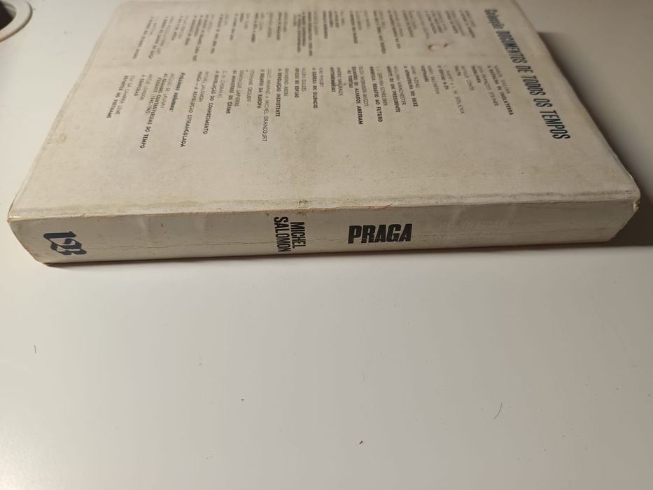 Praga a revolução estrangulada