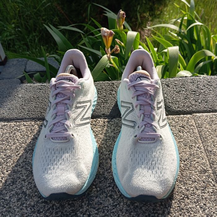 New Balance Fresh Foam 880v11 Sportowe Buty Do Biegania Rozmiar 39