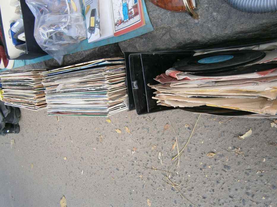 Пластинки винил проигрыватель радиола. СССР.