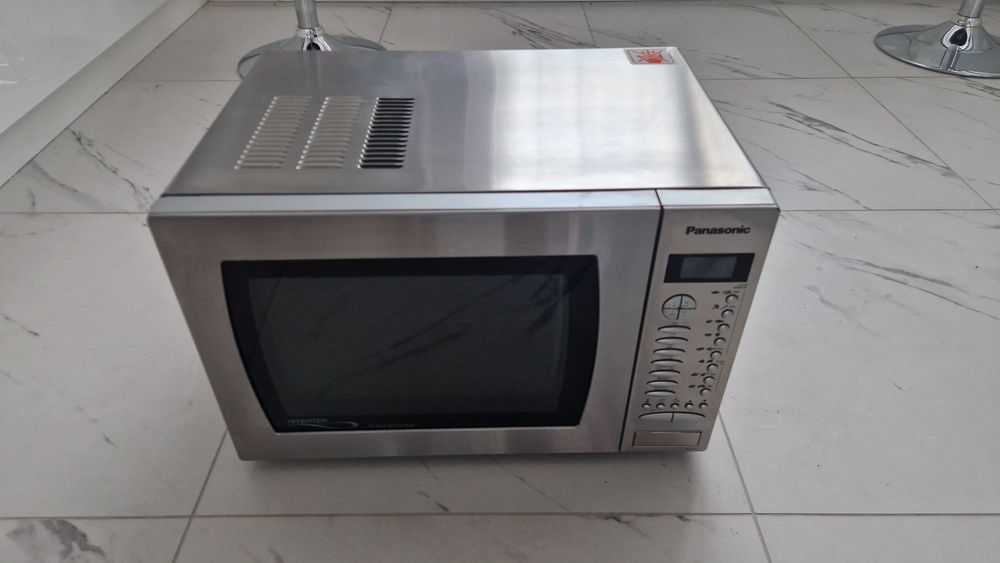Microfalówka Panasonic NN-A873SBWXG