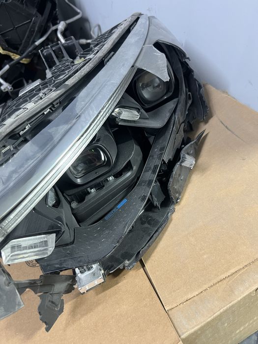 Фара ліва mercedes EQS Digital Light  США А 297 906 23 02