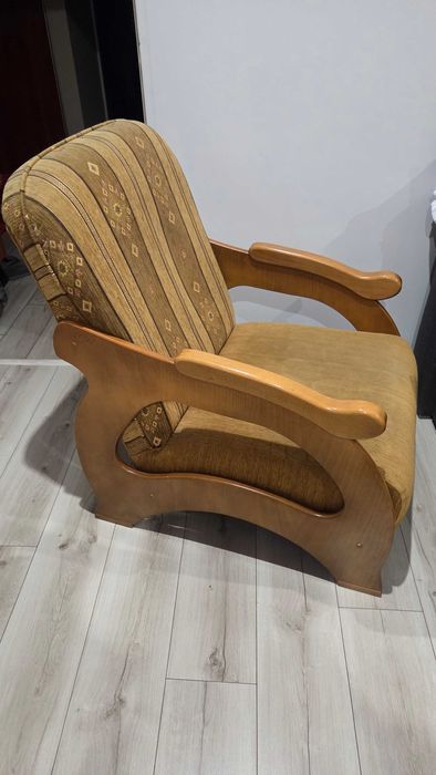 Wersalka z Dwoma Fotelami