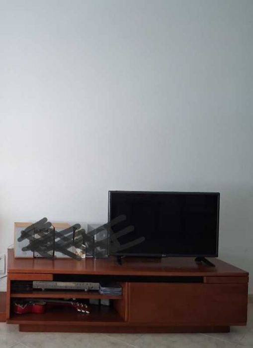 Estante e móvel para tv