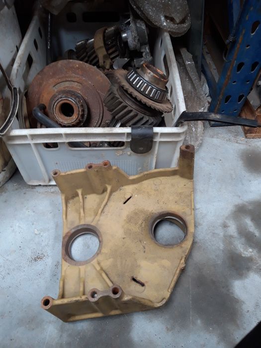 John deere 6100 lub 62 63 zebatki tryby walek wom obudowa mocowanie