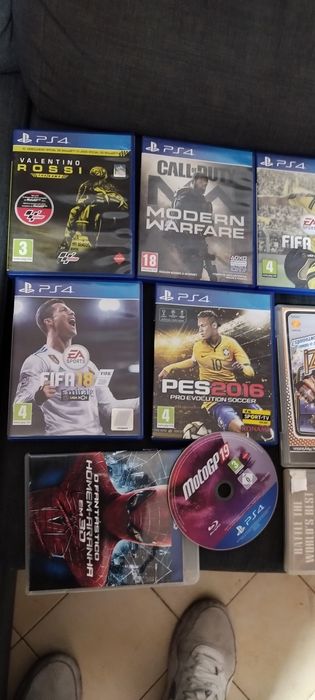 Jogos PS4  e PSP