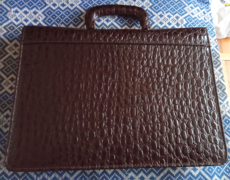 Портфель натуральная кожа