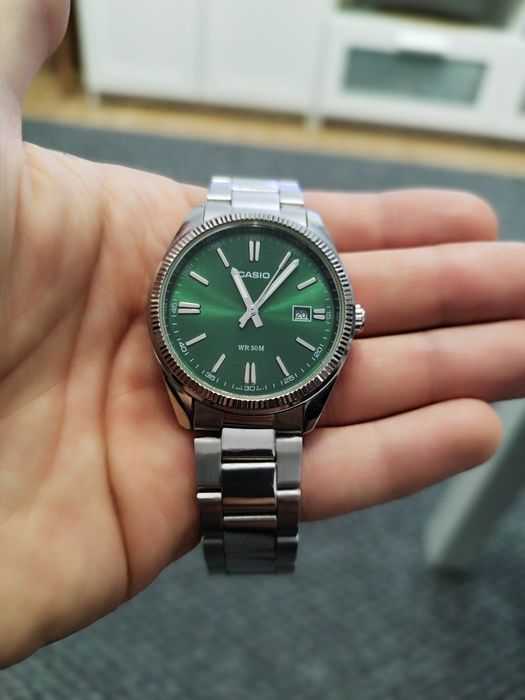 Zegarek CASIO MTP 34mm (zielona tarcza)