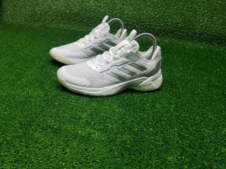 Жіночі волейбольні кросівки Adidas Crazyflight 5(unisex)Оригінал(36-45