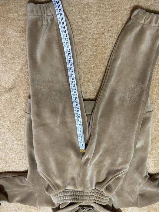 Велюровий теплий костюм для дівчинки