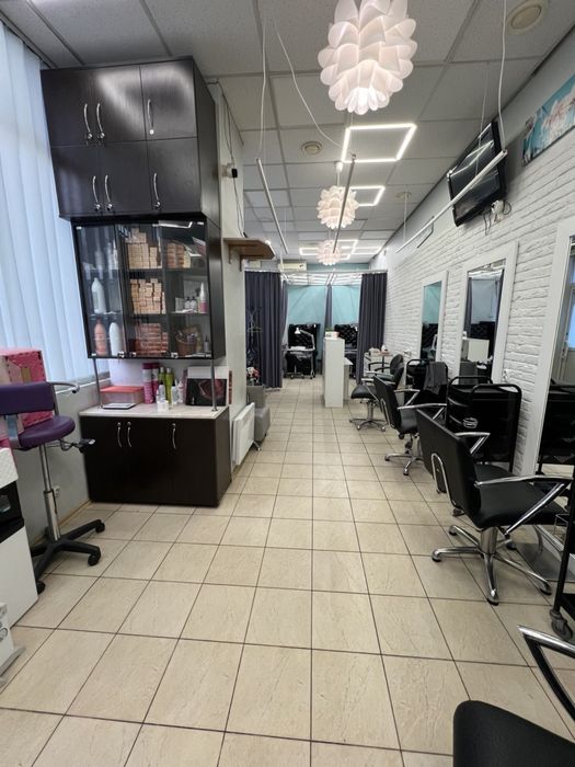 Продаж салону краси супер прохідна локація Сільпо МакДональдс