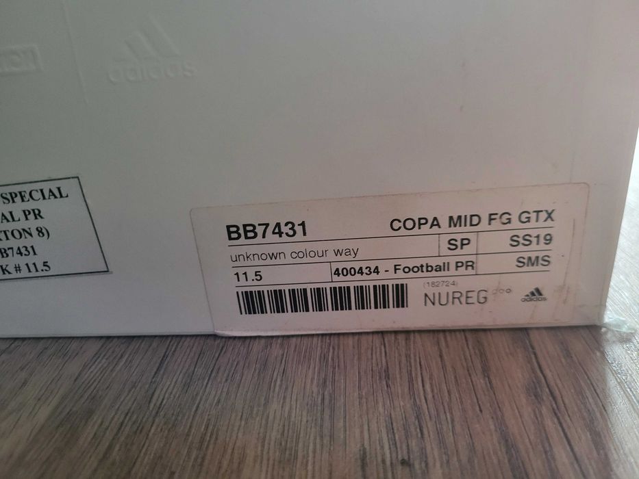 Футбольна взуття adidas Copa Mid Turf GTX BB7430