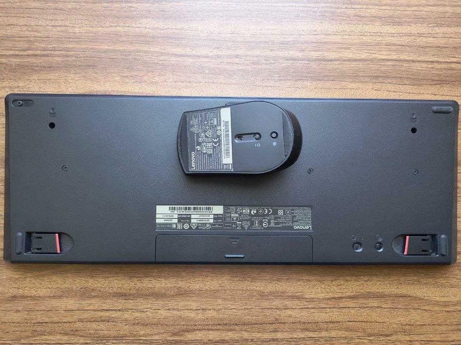 Lenovo Professional Wireless Keyboard and Mouse Combo