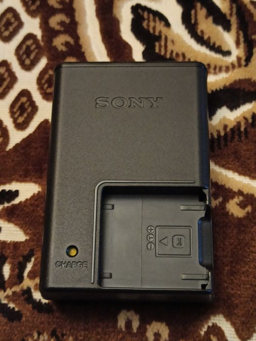 зарядка для фотоапарата sony, зарядний пристрій sony bc csk оригінал