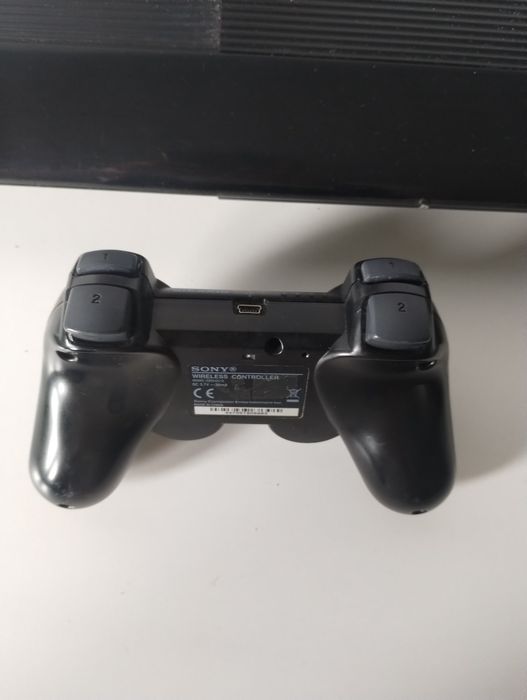 PlayStation 3 Super Slim | Pad + Gra