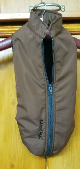 Жилетка для собак на флисе